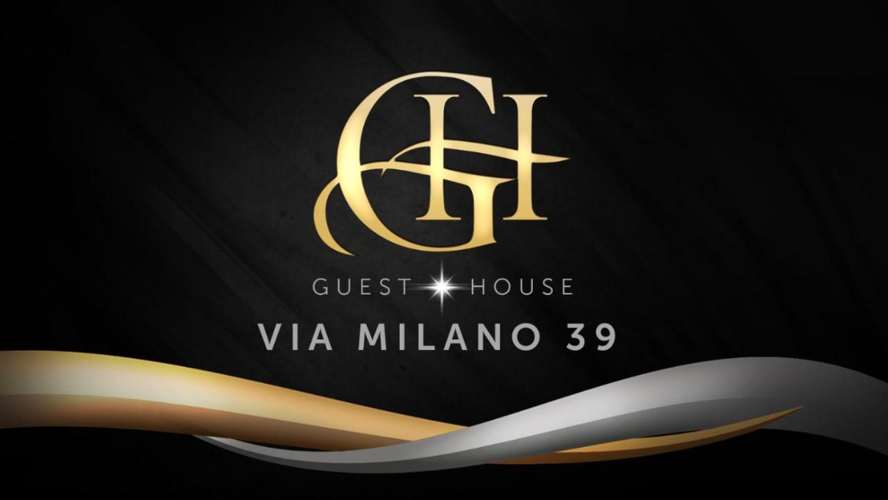 Guest House Via Milano 卡坦扎罗 外观 照片